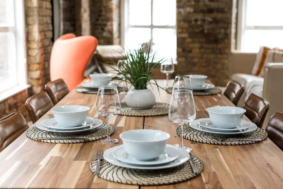 Huge Penthouse Retreat Next To Old Street Station Apartment London
