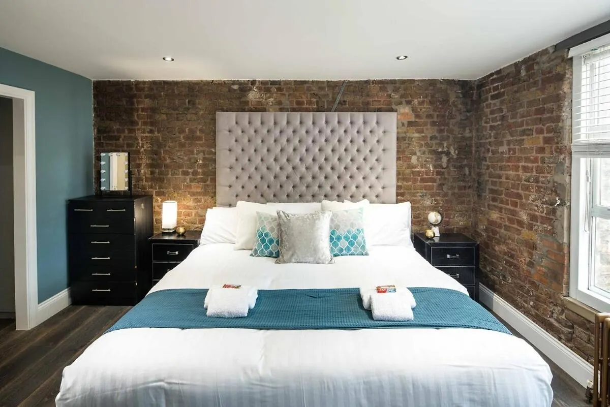 Huge Penthouse Retreat Next To Old Street Station Apartment London 0*,  United Kingdom