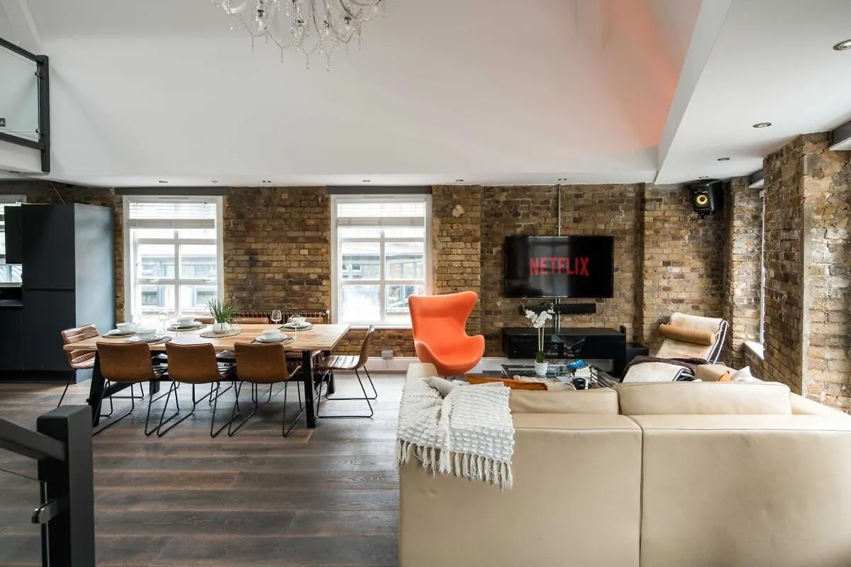 Huge Penthouse Retreat Next To Old Street Station Apartment London 0*,  United Kingdom